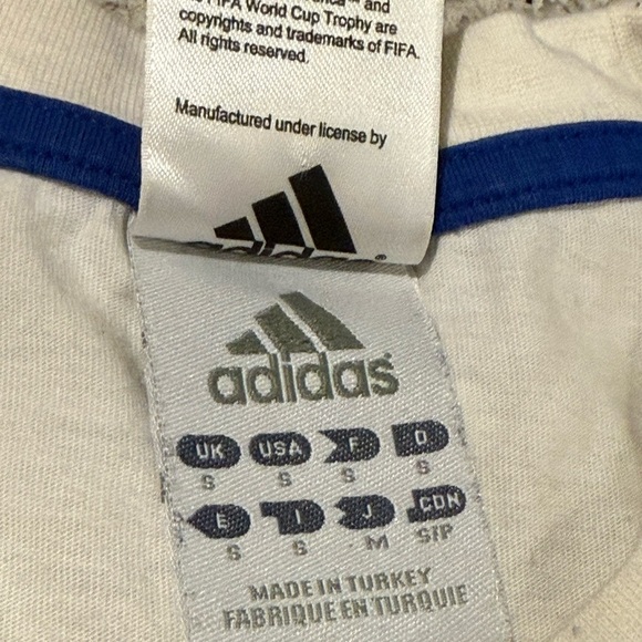 Adidas 2010 White FIFA World Cup Tee - Picture 8 of 9